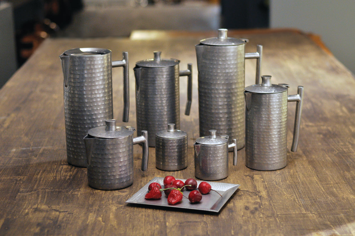 Manhattan Hammered Vintage 48 oz Insulated Beverage Server
